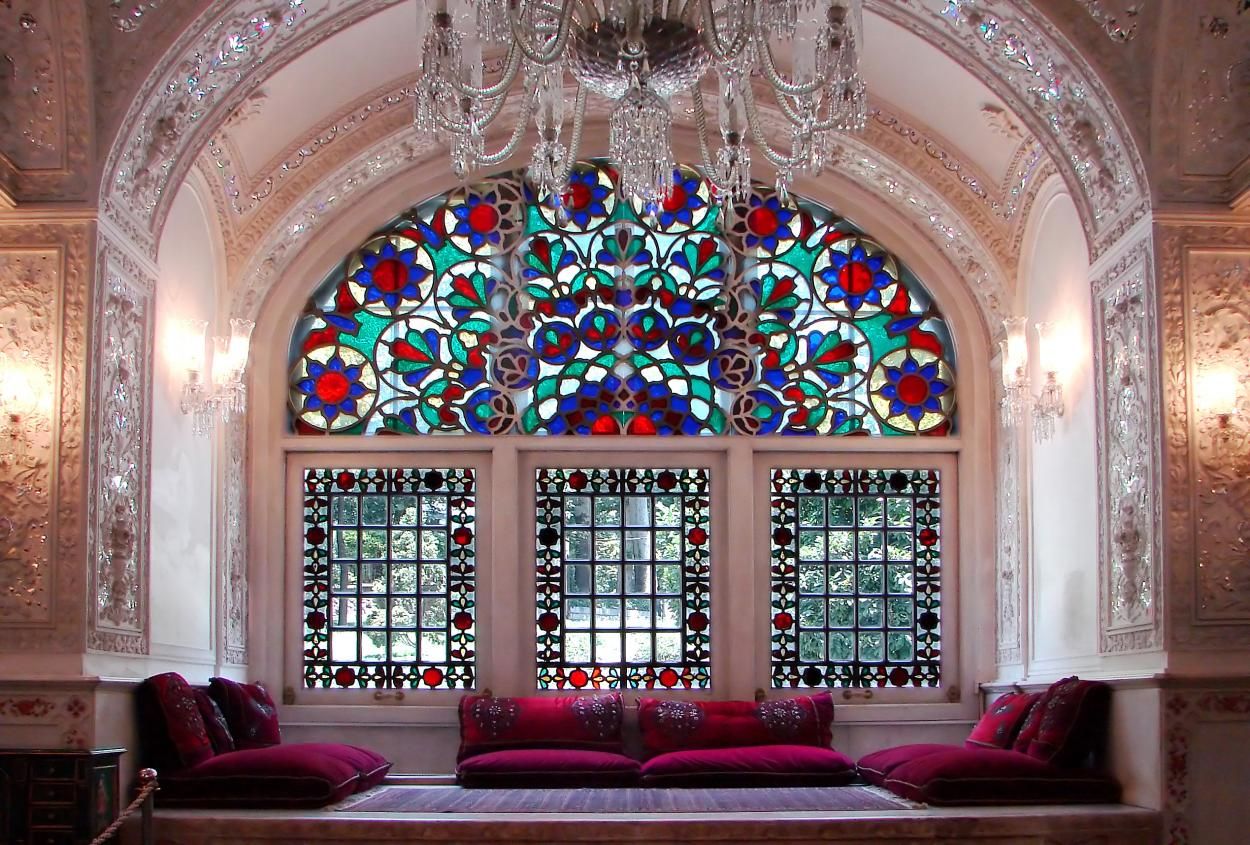 کاخ نیاوران