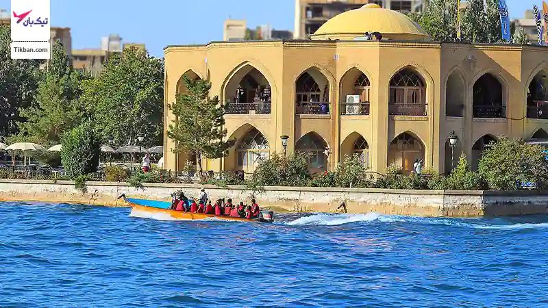 قایق سواری در دریاچه ایل گلی