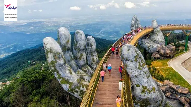 پل دست خدا یا پل طلایی در کشور ویتنام