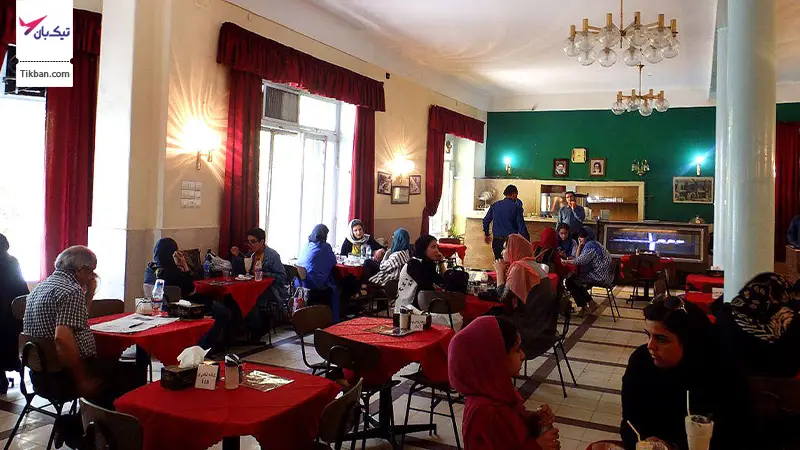 دکوراسیون کافه نادری