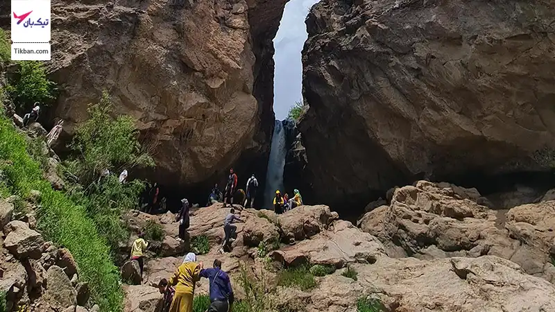 آبشار کر کبود