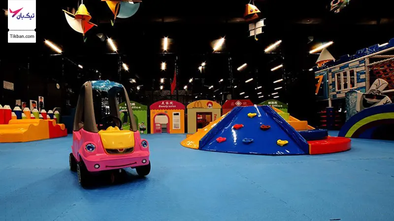 محیط بازی کودکان در هلیوم پارک مشهد