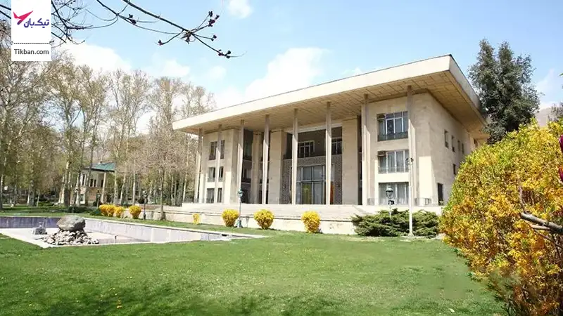 کاخ موزه نیاوران