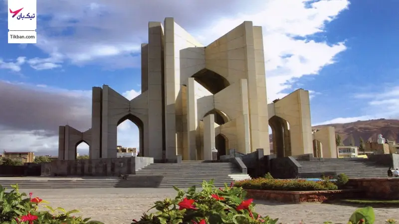 مقبره الشعرا، آرامگاه مشاهیر ادب تبریز